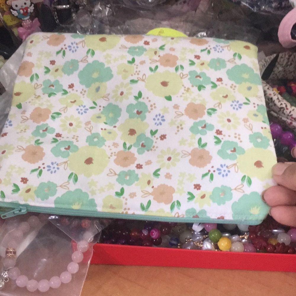 Cosmetic Pouch - Picture 2 of 3